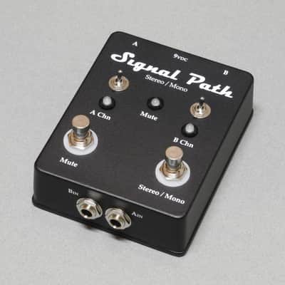 Stereo/Mono Output Configuration Pedal w/ Master Kill (Mute) switch for use with A/B Amp Switcher image 2