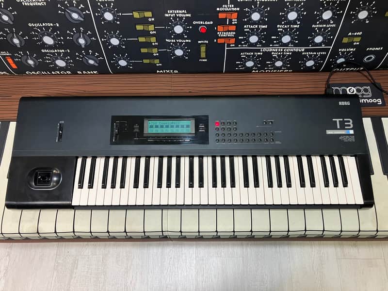 Korg T3 Music Workstation image 1