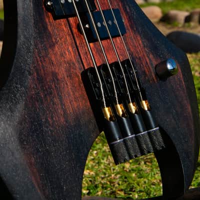 seanyoungerguitars The War Ax 2024 - Blood Burst image 3