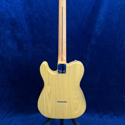 Fender '52 Reissue Telecaster 1994 in Butterscotch Blonde Black Guard in Case image 6