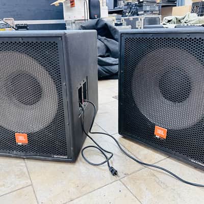 JBL MP418SP Powered by Crown 18" 600 Watt Subwoofer Speaker Cabinet w/Cover ONE image 2