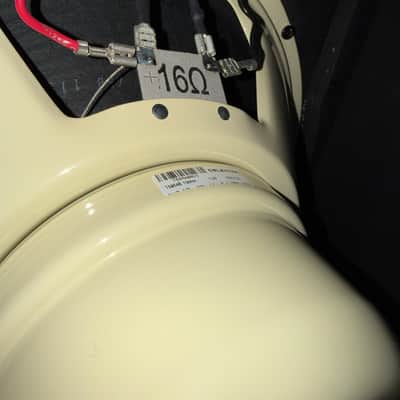 V-Boutique Custom 2x12 Speaker Cabinet – Celestion Alnico Cream & Creamback H75 + Tuki Padded Cover image 3