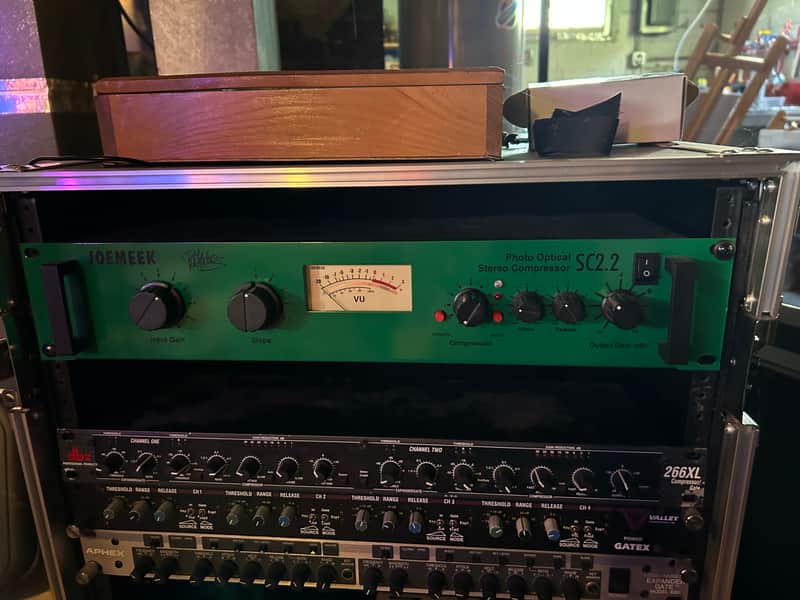 Joemeek SC2 Stereo Compressor | Reverb