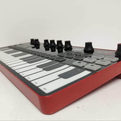 IK Multimedia IK Multimedia UNO Synth Pro Desktop 32-Key Analog Synthesizer 2022 - Present - Black with Black Keys image 4
