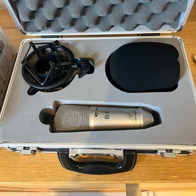 Behringer B-1 Large Diaphragm Cardioid Condenser Microphone 2001 - Present - Nickel