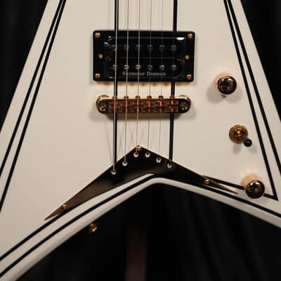 Jackson Pro Series RRT-3 Rhoads 2026 Ivory with Black Pinstripes image 3