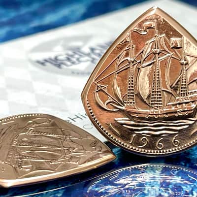 **Special Offer 20% Discount** Two (2) Queen Elizabeth 1966 Half Penny Coin Guitar Picks. image 2