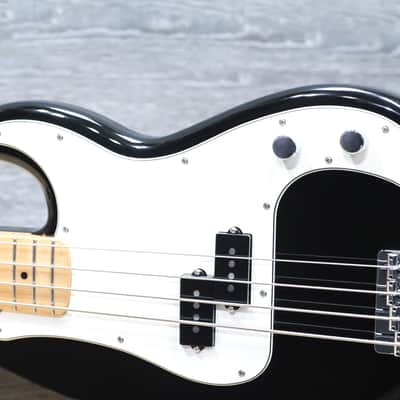 Fender Player Precision Bass Black Maple Fingerboard Electric Bass #MX23123570 image 4