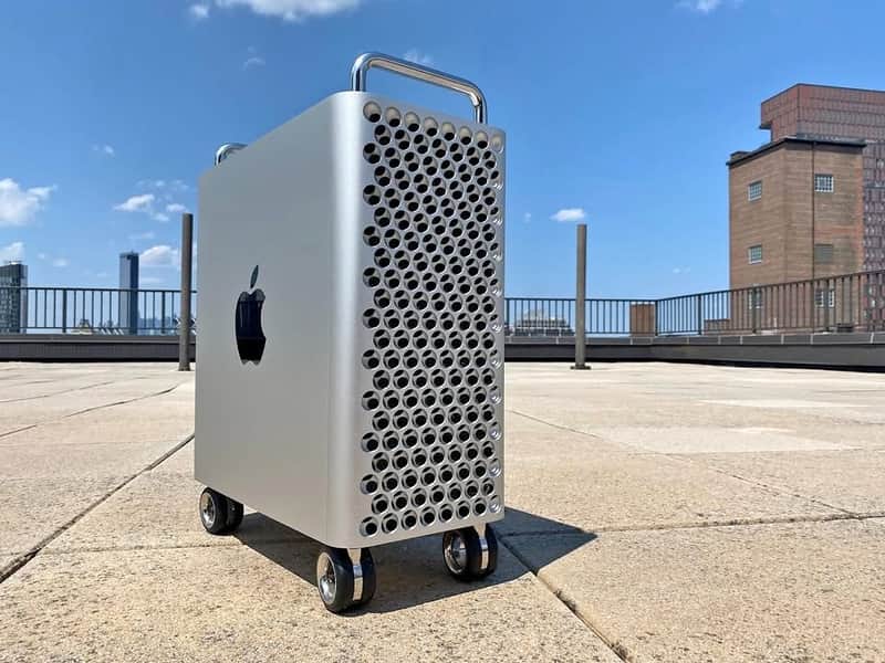 Brand new Apple Mac Pro Wheels Kit 2019 - 2026 image 1