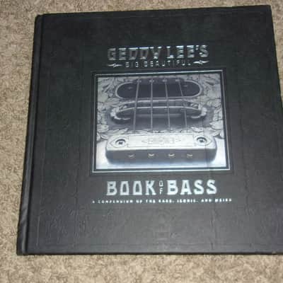 20 Gibson, Fender, Les Paul, Stratocaster, Telecaster Reference Books image 7