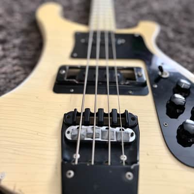 Rickenbacker 4003 Tuxedo White Star 1987 image 10