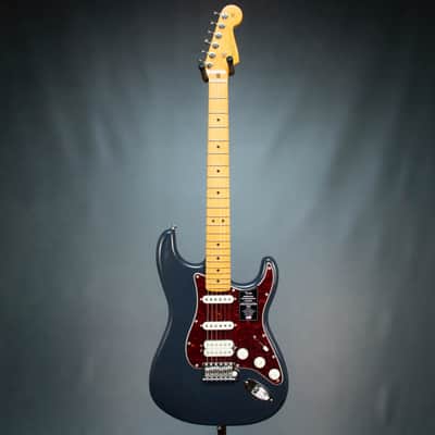Fender American Professional Classic Stratocaster HSS Maple Fingerboard - Faded Black - US25072197 image 3