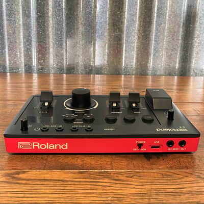 Roland E-4 AIRA Compact Voice Tweaker Vocal Looper Harmonizer Vocoder image 6