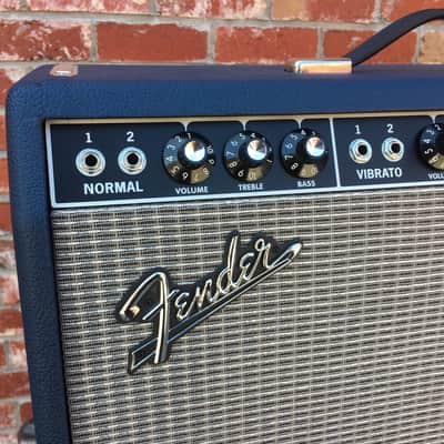 Fender Limited Edition ’65 Deluxe Reverb Navy 1×12 Celestion Blue Speaker image 3