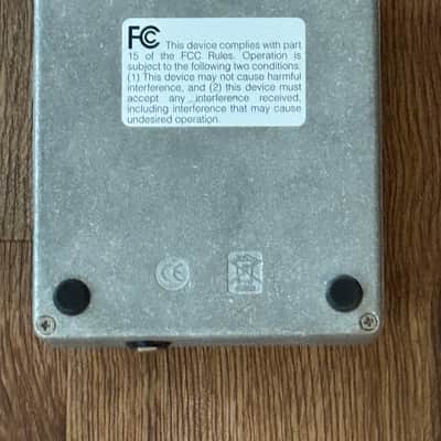 Electro-Harmonix Holy Stain Multi Effect Guitar Pedal image 4