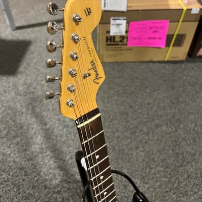 Fender Kenny Wayne Shepherd Signature Stratocaster 2011 - 3 Color Sunburst image 3