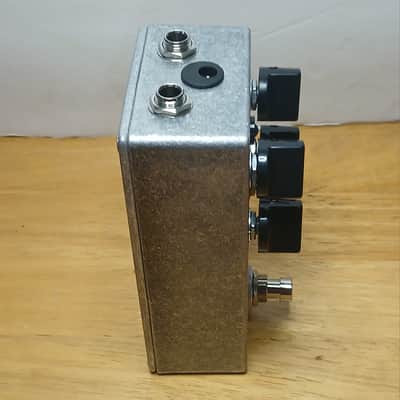 WHT Fuzz Pedal - #11 - Jext Telez White Pedal Clone - Conqueror image 6