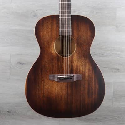 Martin 000-15M StreetMaster Mahogany Burst image 1