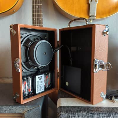 Used Pignose Portable Travel Practice Guitar Amp image 3