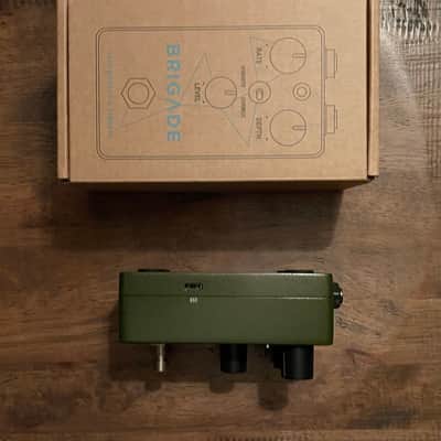 Universal Audio Brigade Chorus & Vibrato 2023 - Present - Green image 3