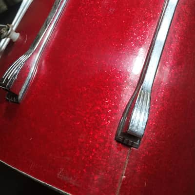 Ludwig Vintage Marching snare red sparkle 15 incher image 8