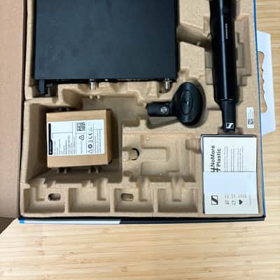 Sennheiser EW835-S Wireless Handheld Microphone System image 9