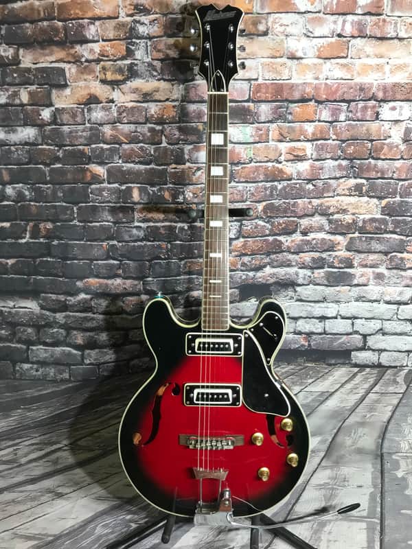 Univox Hollow body 1970’s Red image 1