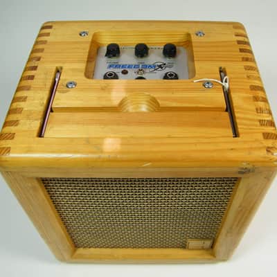 Electro Harmonix Freedom Amp-Handcrafted Pine w/ Power Supply-Rechargeable Battery 1990's image 5