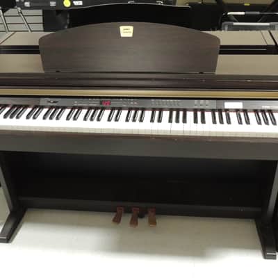 Yamaha Clavinova CLP-930 Digital Home Piano [Three Wave Music