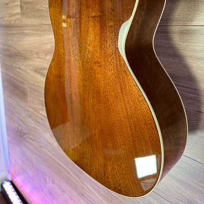 Martin CEO-7 Sunburst image 8