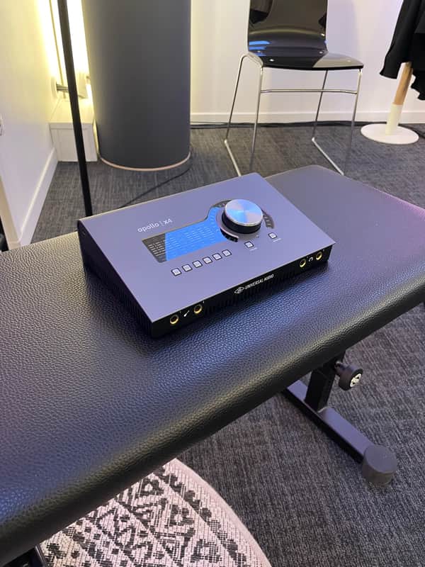 Universal Audio Apollo x4 QUAD Heritage Edition Thunderbolt 3 Audio Interface 2020 - Present - Gray image 1
