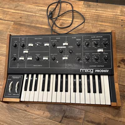 Moog Prodigy 32-Key Monophonic Analog Synthesizer 1979 - 1984