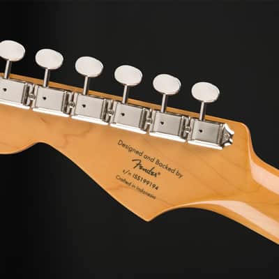 Squier Classic Vibe '60s Stratocaster, Laurel in Lake Placid Blue image 7