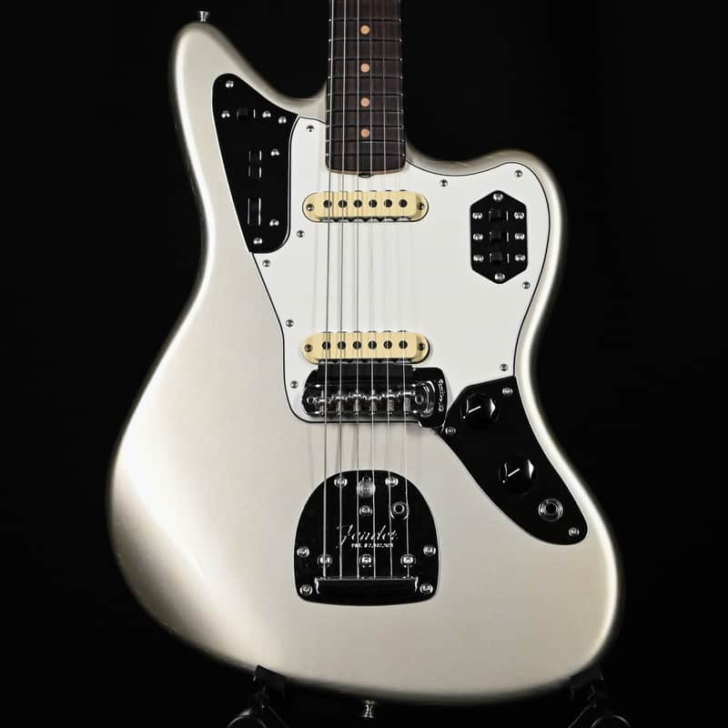 Fender Custom Shop '63 Jaguar Deluxe Closet Classic- Aged Inca Silver 2025 (CZ584407)