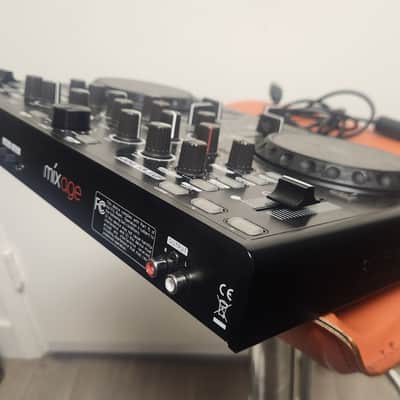 Reloop MIXAGE Interface Edition Professional DJ-USB/MIDI Controller Bild 4