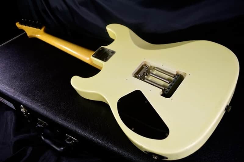 Aria Pro II RS ROAD WARRIOR [vivian campbell] 80s White | Reverb