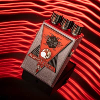 Beetronics Whoctahell  Low Octave Beeast Octave Fuzz Pedal image 4