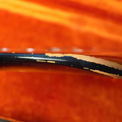 Freakaster Stratocaster Relic Body 3 Tone Sunburst image 13