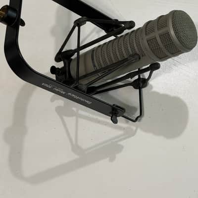 Electro-Voice RE20 Cardioid Dynamic Microphone image 2