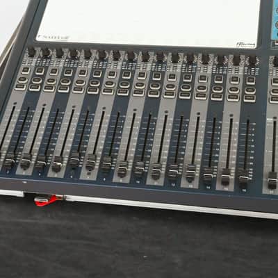 Soundcraft Si Expression 3 Digital Mixer w/ MADI-USB Card & Road Case CG011LT image 5