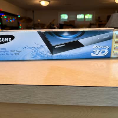 Samsung BD‑C6900 3D Blu‑ray Player • Brand New Unused • Wi‑Fi Full HD Streaming image 2