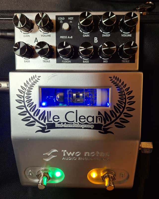 Two Notes Le Clean Dual Channel Tube Preamp 2010s - Silver image 1