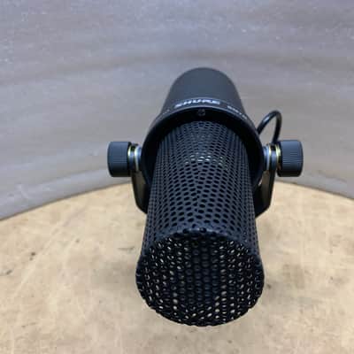 SHURE SM7B, SM 7B MICROPHONE W/ WINDSCREEN- EXCELLENT! MAKE OFFER! image 16
