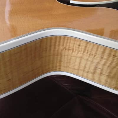 1999 Heritage Super Eagle Archtop Guitar - Antique Natural image 8