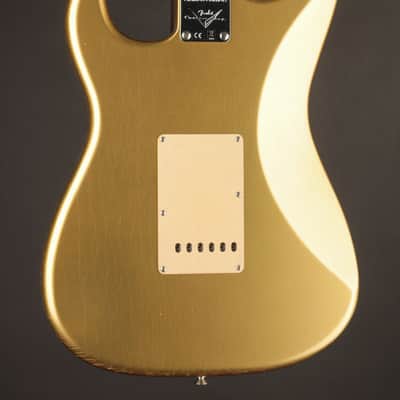 Fender Custom Shop LTD 1957 Stratocaster Rosewood Neck Aged Aztec Gold/DLX Closet Classic image 13