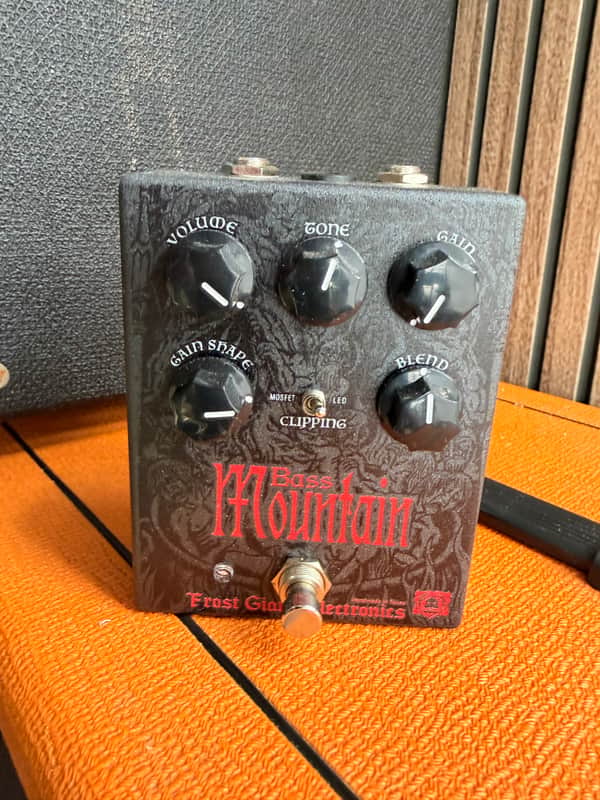 Frost Giant Electronics -BASS MOUNTAIN-