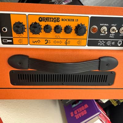 Orange Rocker 15 2-Channel 15-Watt 1x10" Guitar Combo 2017 - Present - Orange image 2
