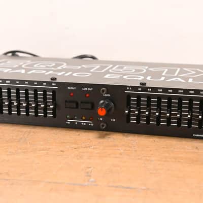 RackRider EQ-151X2 Dual-Channel 15-Band Graphic Equalizer CG01VT7 image 3