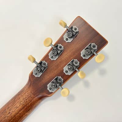 Martin 000-16 Streetmaster 2024 Mahogany Burst image 16