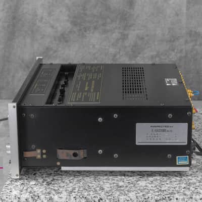 McIntosh C34V A/V Control Center Stereo Preamplifier in Good Condition image 5